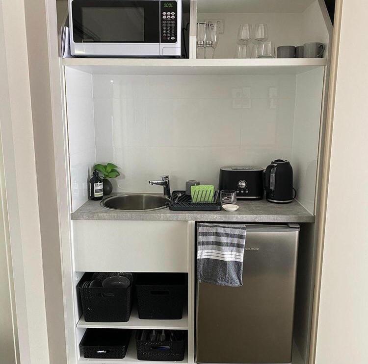 L'Ecole Private Studio-Apartment By My Lodgingfy Moorabbin Exteriör bild